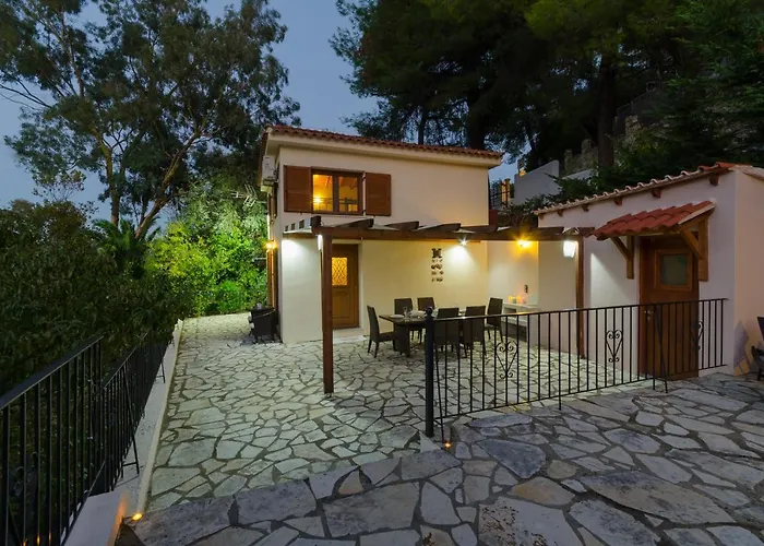 Louisa Kanapitsa (Skiathos)