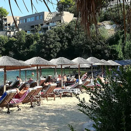 בית נופש Louisa