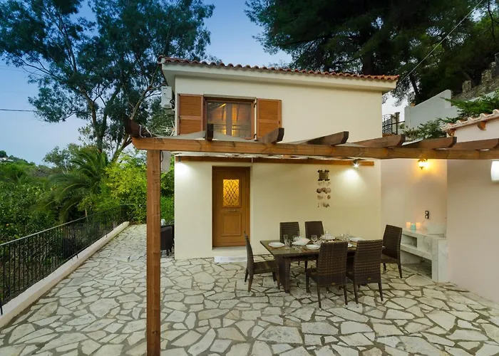 Louisa Holiday home *