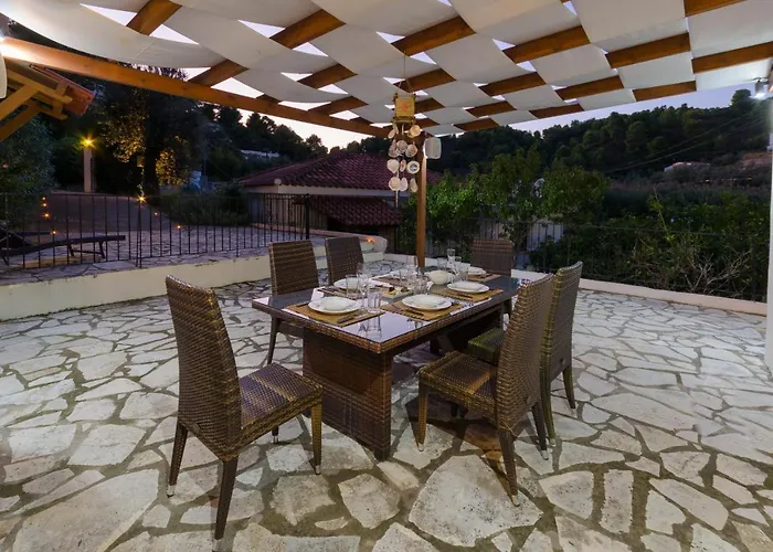 Holiday home Louisa *