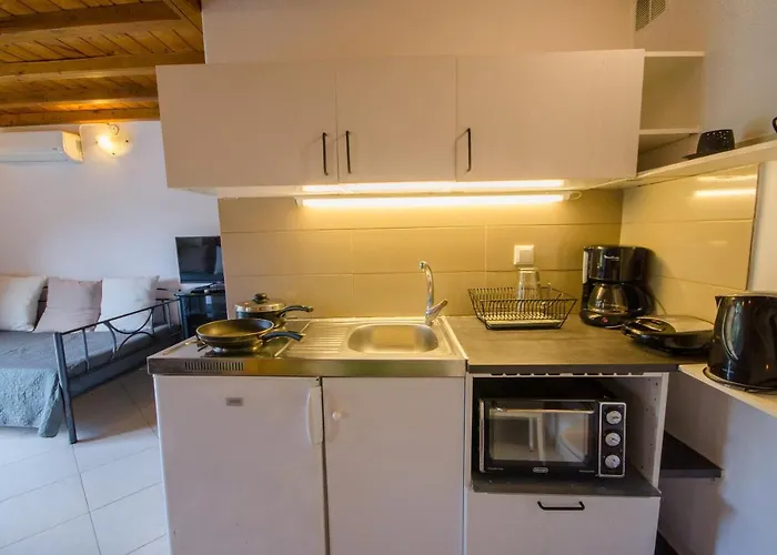 Louisa Holiday home Kanapitsa (Skiathos)