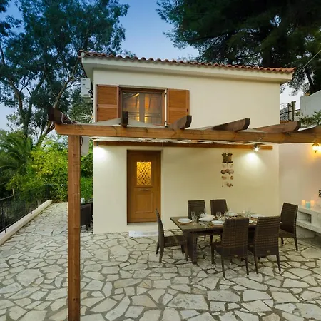 Louisa Holiday home *
